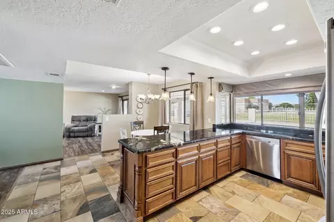 1464 N 24th St, Mesa, AZ 85213 photo 9