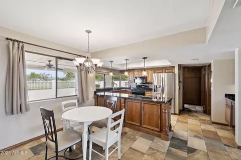 1464 N 24th St, Mesa, AZ 85213 photo 6