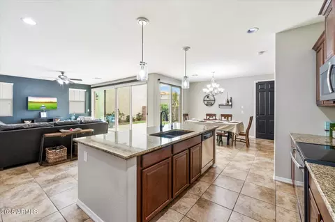 3698 E Angstead Dr, Gilbert, AZ 85296 photo 9