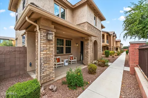 3698 E Angstead Dr, Gilbert, AZ 85296 photo 2