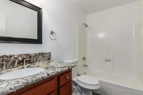 5204 E Saguaro Cir, Phoenix, AZ 85044 photo 20