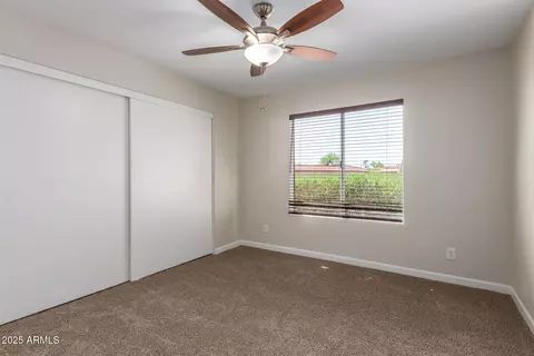 5204 E Saguaro Cir, Phoenix, AZ 85044 photo 18