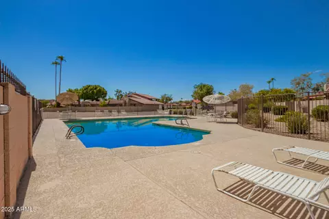 5204 E Saguaro Cir, Phoenix, AZ 85044 photo 30