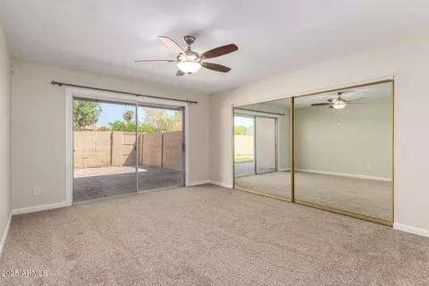 5204 E Saguaro Cir, Phoenix, AZ 85044 photo 15