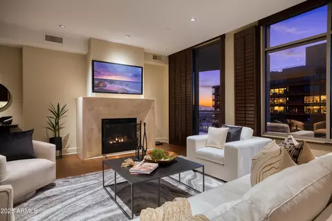 2402 Esplanade Ln #1101, Phoenix, AZ 85016