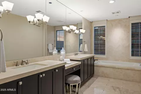 Bath - 2402 Esplanade Ln #1101, Phoenix, AZ 85016 photo 5 of 5