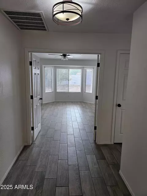Entry Way - 963 S Seton --, Mesa, AZ 85206 photo 1 of 1
