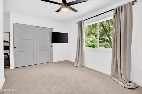 Bedroom - 8021 N 16th Dr, Phoenix, AZ 85021 photo 2 of 3