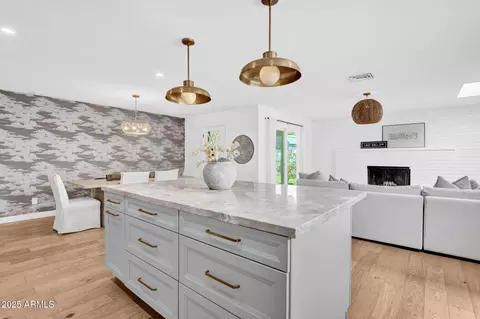 Kitchen - 8021 N 16th Dr, Phoenix, AZ 85021 photo 4 of 4