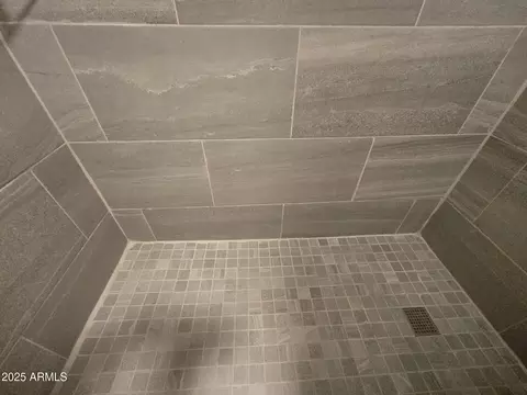 Bath - 3825 E Camelback Rd #176, Phoenix, AZ 85018 photo 4 of 5