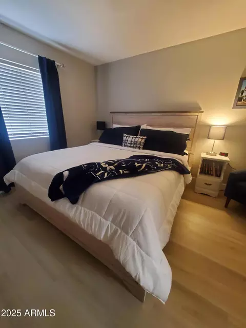 Bedroom - 3825 E Camelback Rd #176, Phoenix, AZ 85018 photo 1 of 4
