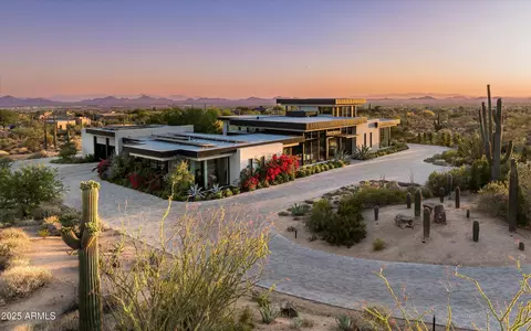 10101 E Happy Valley Rd, Scottsdale, AZ 85255