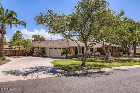 Exterior - 2231 E Montebello Ave, Phoenix, AZ 85016 photo 1 of 10