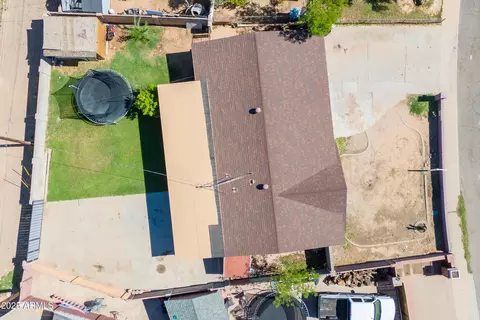 View/Area - 2108 N 48th Ln, Phoenix, AZ 85035 photo 5 of 5