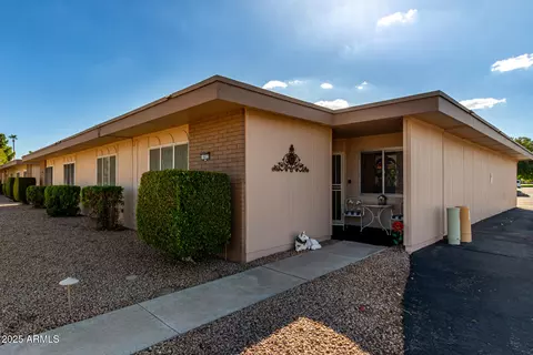 16822 N 102nd Ave, Sun City, AZ 85351