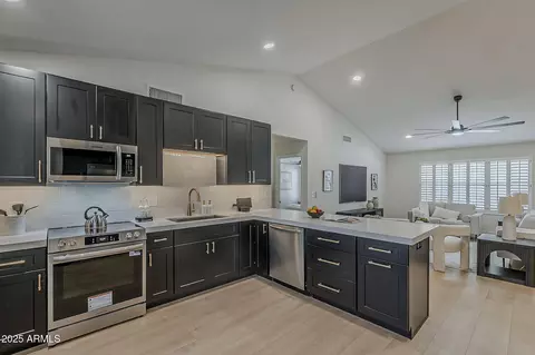 838 Encinas Ave, Gilbert, AZ 85234 photo 15