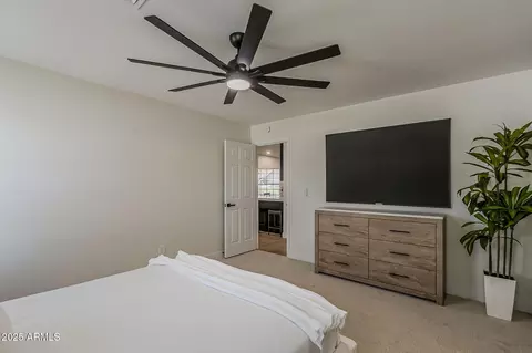 838 Encinas Ave, Gilbert, AZ 85234 photo 18