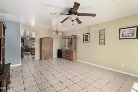 Living - 10960 E Delta Ave, Mesa, AZ 85208 photo 4 of 4