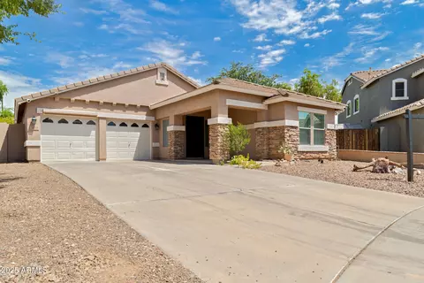Exterior - 2833 S Martingale Rd, Gilbert, AZ 85295 photo 14 of 14