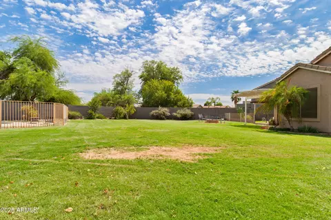Exterior - 2833 S Martingale Rd, Gilbert, AZ 85295 photo 7 of 14
