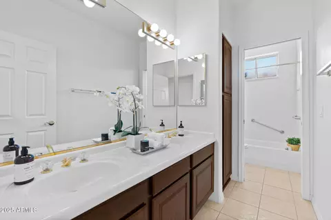 Bath - 5345 E Mclellan Rd #59, Mesa, AZ 85205 photo 6 of 7