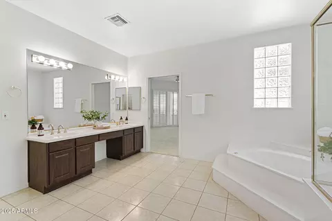 Bath - 5345 E Mclellan Rd #59, Mesa, AZ 85205 photo 2 of 7