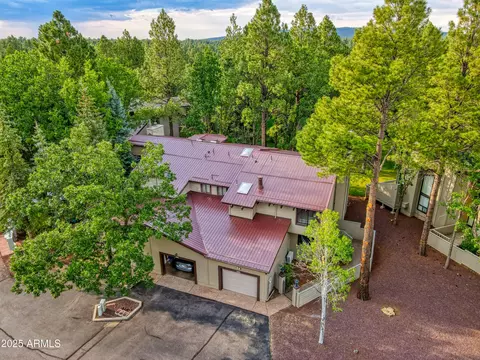 3767 Crown Dancer Dr, Pinetop, AZ 85935