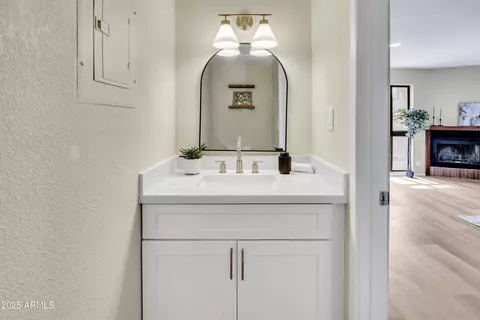 1401 E Puget Ave #25, Phoenix, AZ 85020 photo 12