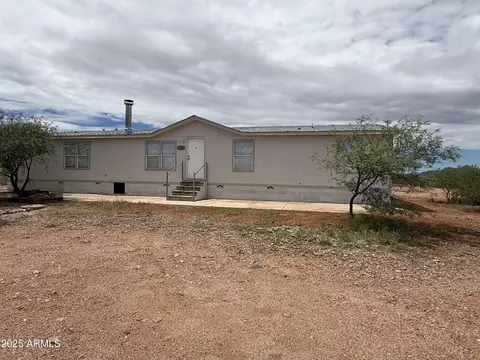 1030 N Hunt Ranch Trl, Huachuca City, AZ 85616