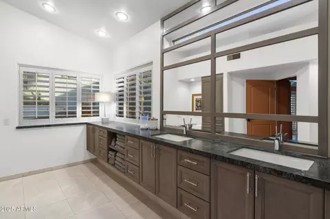 2326 E Gardenia Dr, Phoenix, AZ 85020 photo 26