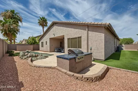 Exterior - 1699 E Hearne Way, Gilbert, AZ 85234 photo 4 of 11
