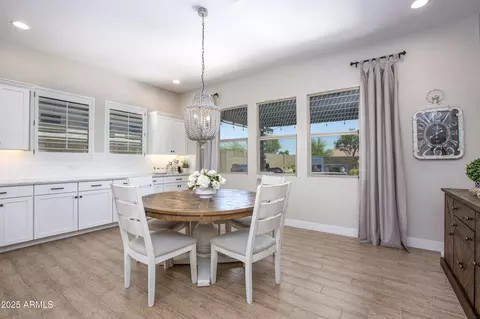 3118 E Gary Way, Phoenix, AZ 85042 photo 13