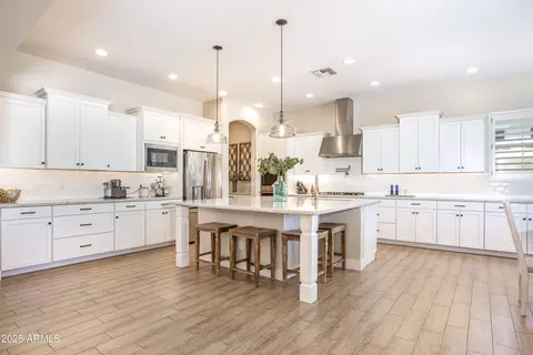 3118 E Gary Way, Phoenix, AZ 85042 photo 6
