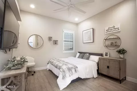 3118 E Gary Way, Phoenix, AZ 85042 photo 21
