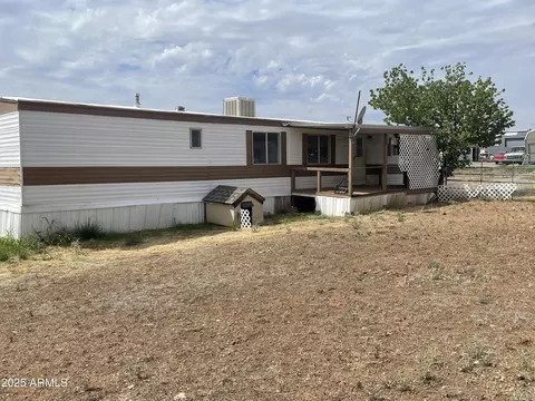 15835 S Cordes Lakes Dr, Mayer, AZ 86333