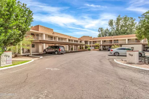 709 S Power Rd #203, Mesa, AZ 85206