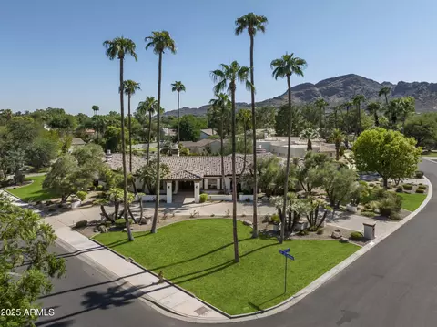 8901 N 58th Pl, Paradise Valley, AZ 85253