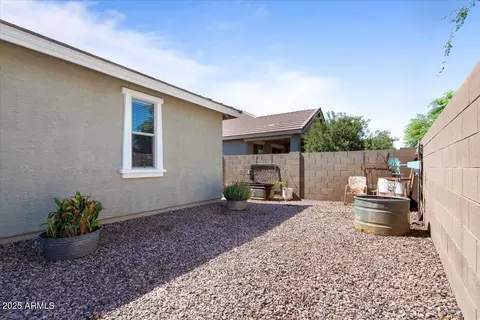 Exterior - 3034 E Quartz St, Mesa, AZ 85213 photo 6 of 8