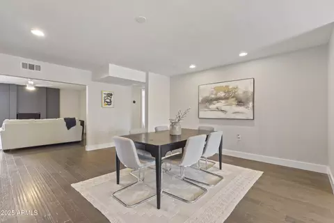 Dining - 2420 E Shangri La Rd, Phoenix, AZ 85028 photo 1 of 5