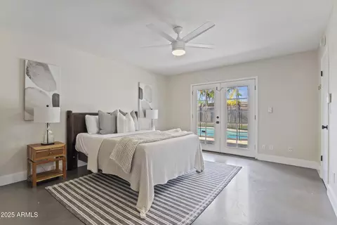 Bedroom - 2420 E Shangri La Rd, Phoenix, AZ 85028 photo 1 of 4
