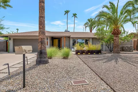 2849 E Cannon Dr, Phoenix, AZ 85028