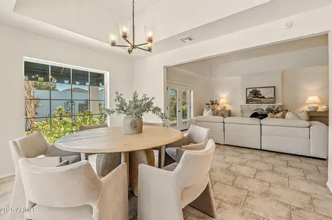 Dining - 43 E Boca Raton Rd, Phoenix, AZ 85022 photo 3 of 8