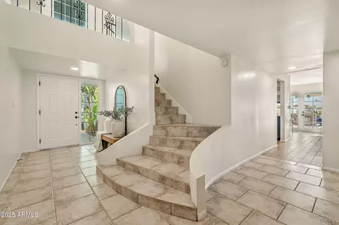 Entry Way - 43 E Boca Raton Rd, Phoenix, AZ 85022 photo 2 of 5