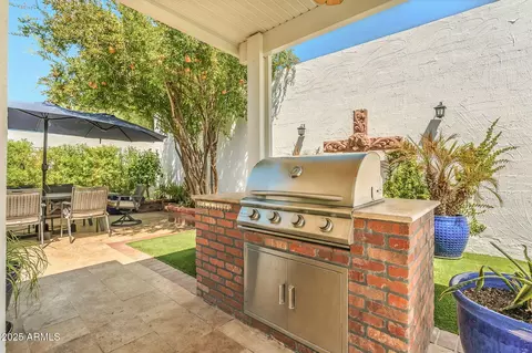 Exterior - 43 E Boca Raton Rd, Phoenix, AZ 85022 photo 11 of 28