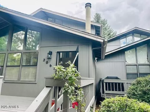 2067 N Country Club Dr, Flagstaff, AZ 86004