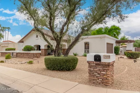 1809 E Carver Rd, Tempe, AZ 85284 photo 5