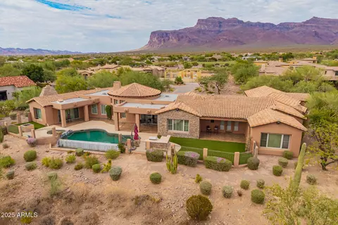 7081 E Juniper Village Dr, Gold Canyon, AZ 85118