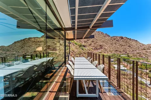 Dining - 4925 E Red Rock Dr #43, Phoenix, AZ 85018 photo 5 of 8