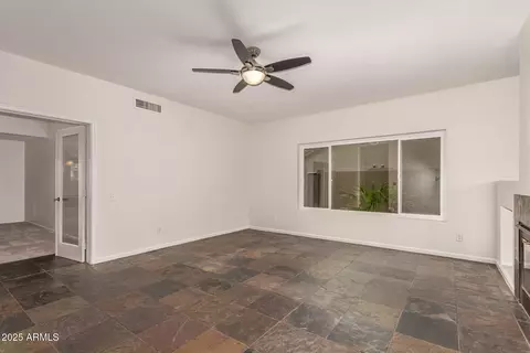 Living - 14660 S 25th Pl, Phoenix, AZ 85048 photo 7 of 12