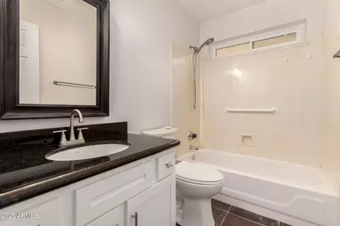 Bath - 14660 S 25th Pl, Phoenix, AZ 85048 photo 4 of 4